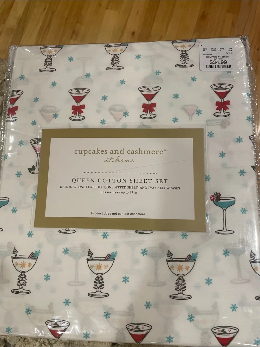 NWT cupcakes and cashmere Holiday Queen Cotton Sheet Set